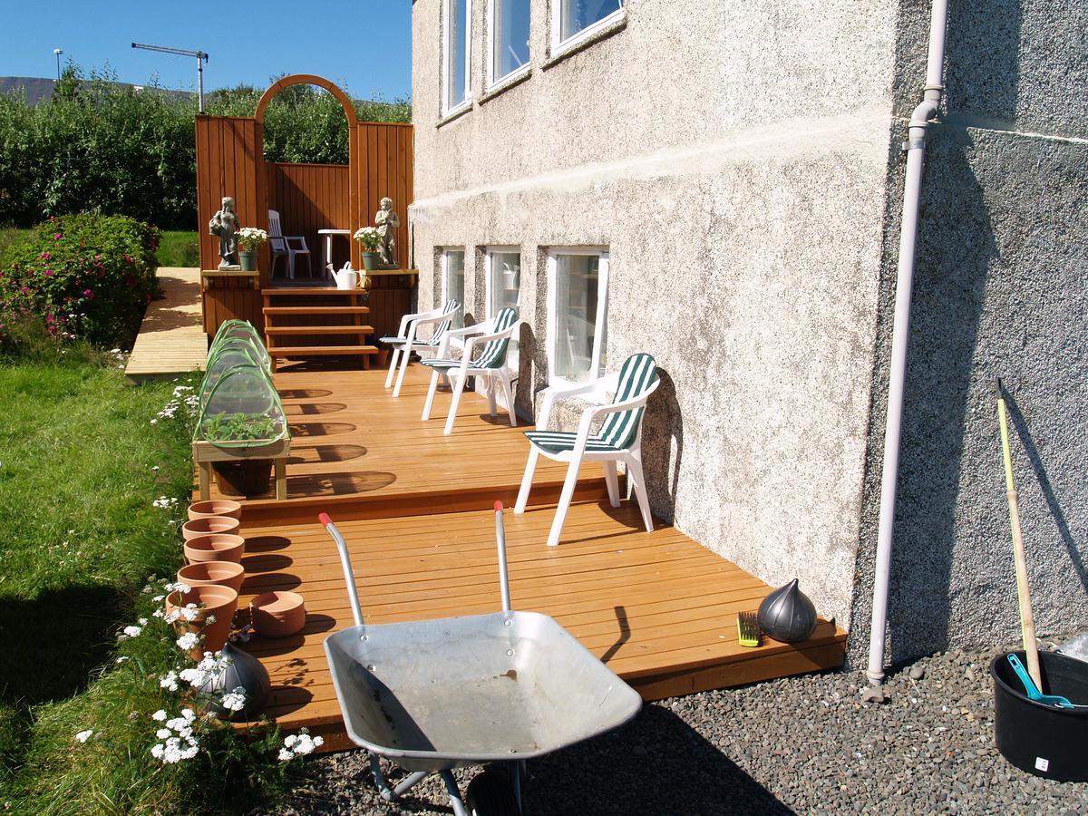 Gasthaus The Viking Country Club Hjalteyri Exterior foto